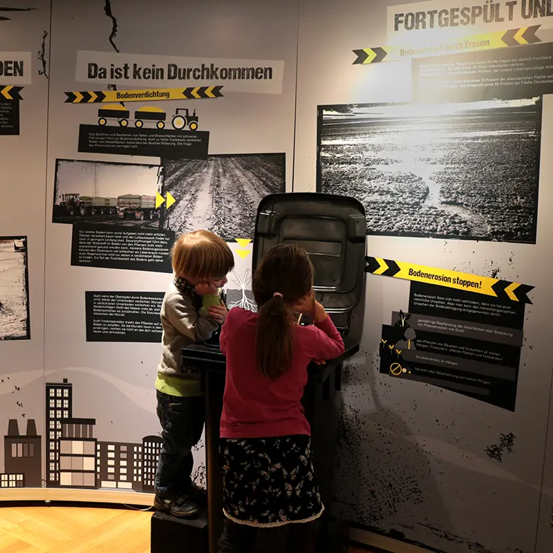Ausstellungsgestaltung Bodenausstellung Senckenberg